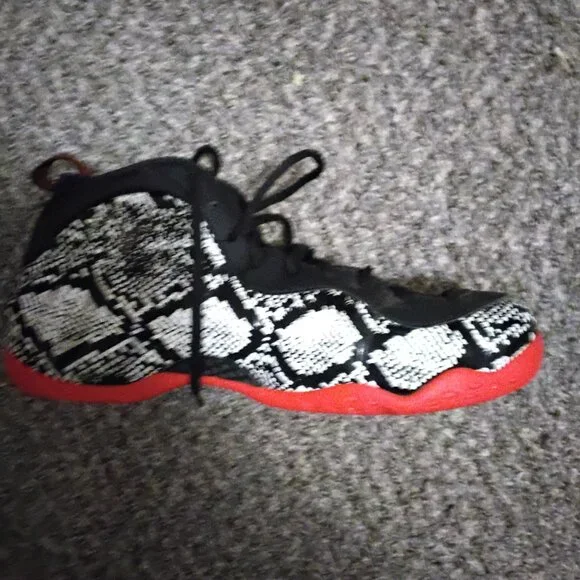 Nike Air snakeskin Foamposite-used size 15 - Picture 2 of 5